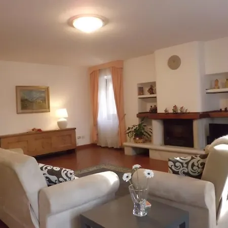 Konukevi Ca' Fattorini 3*
